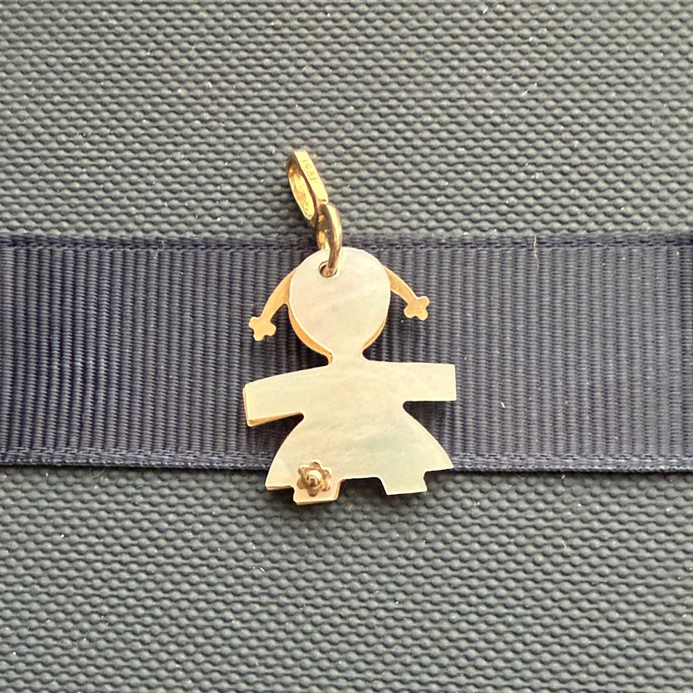 14 kt Gold Boy and Girl Charm Pendant